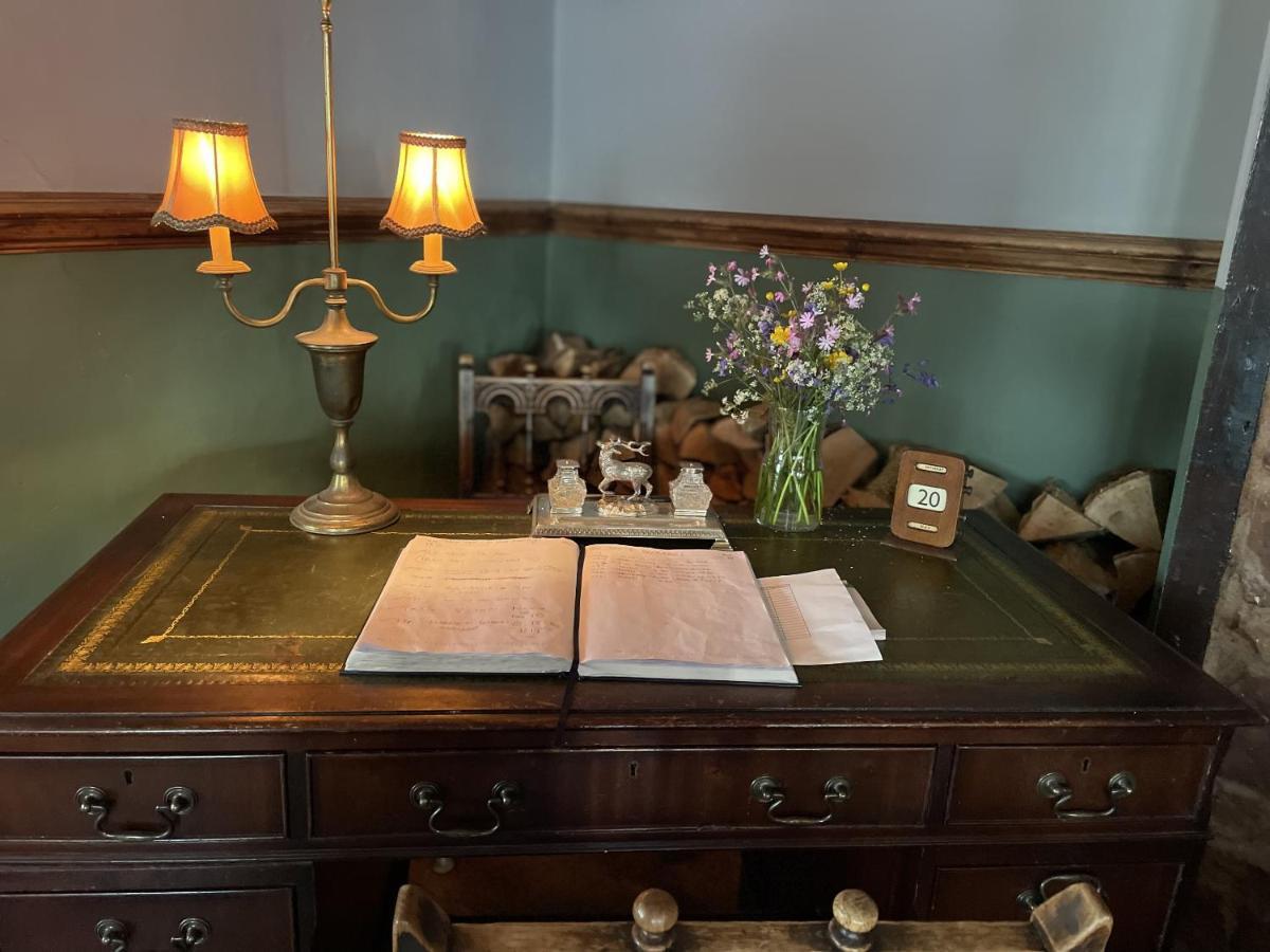 White Hart Hotel Wiveliscombe Luaran gambar