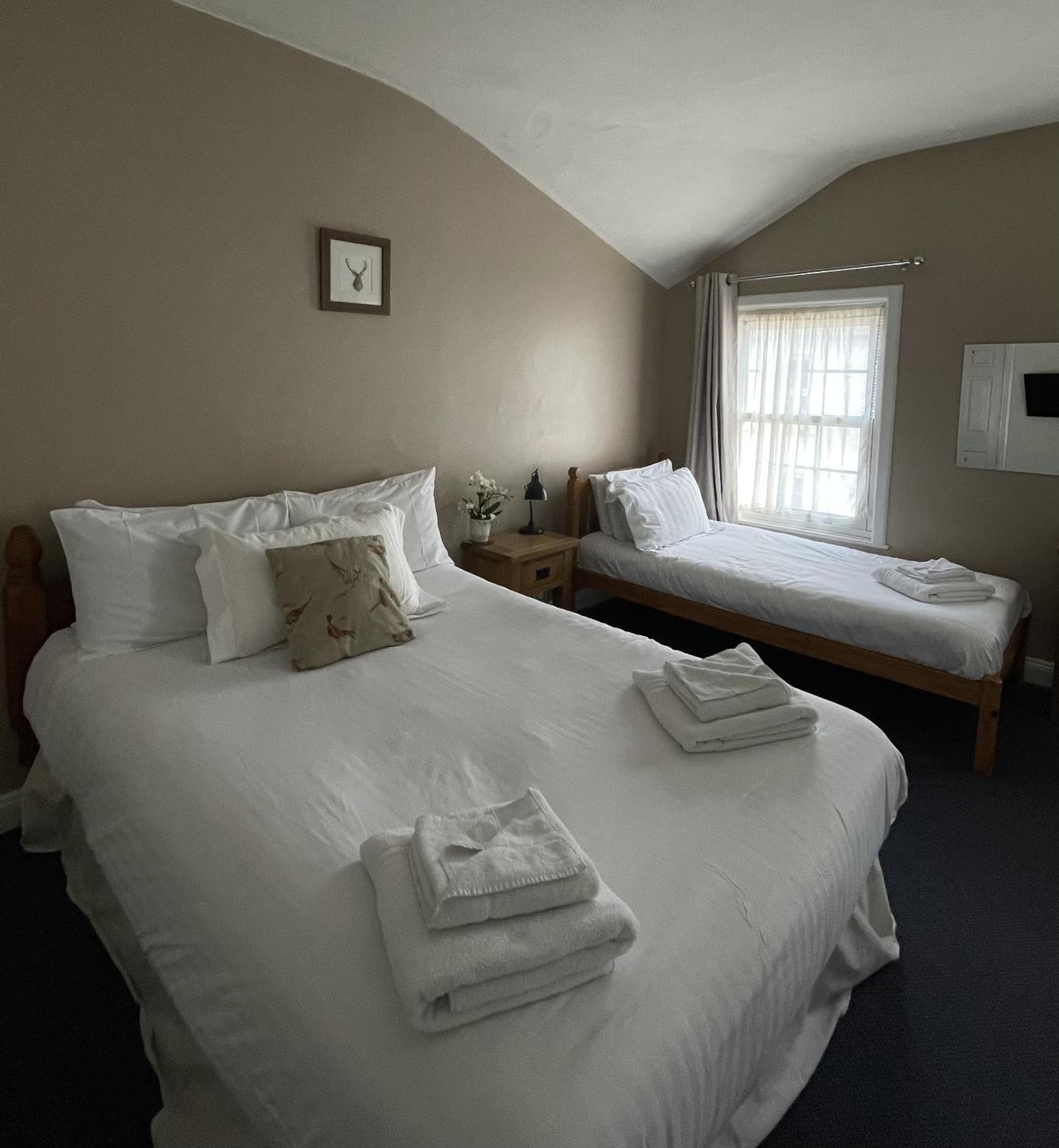 White Hart Hotel Wiveliscombe Bilik gambar
